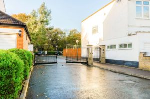 wanstead-private-secure-gated-entrance3