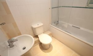 wanstead-bathroom